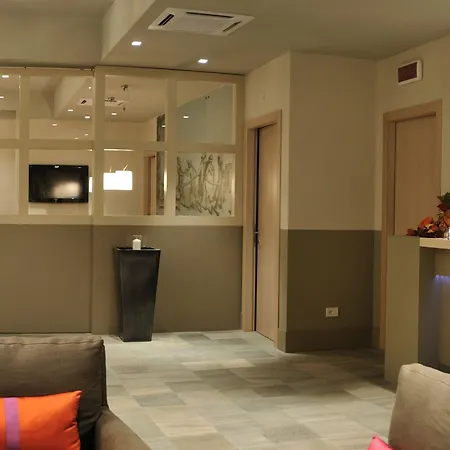 Le Corderie 4* טריאסטה